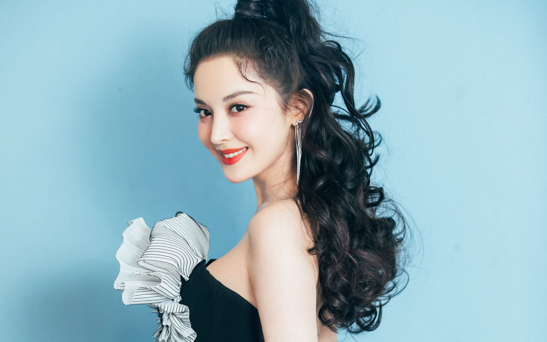 Jiu You-黎巴嫩男篮在西亚锦标赛中奋勇拼搏，冲击奥运席位，黎巴嫩男篮亚洲杯